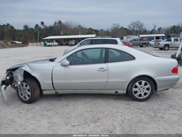 44453710 :رقم المزاد ، WDBLJ65G7YF132733 vin ، 2000 Mercedes-benz Clk 320 مزاد بيع