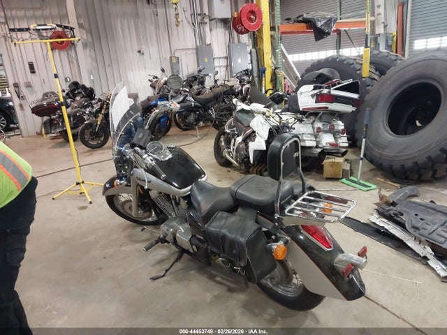 2004 HONDA VT750 JH2RC50394K011814 Photo 2