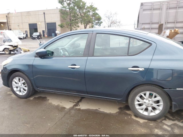 3N1CN7AP7HL826381 Nissan Versa 1.6 Sv