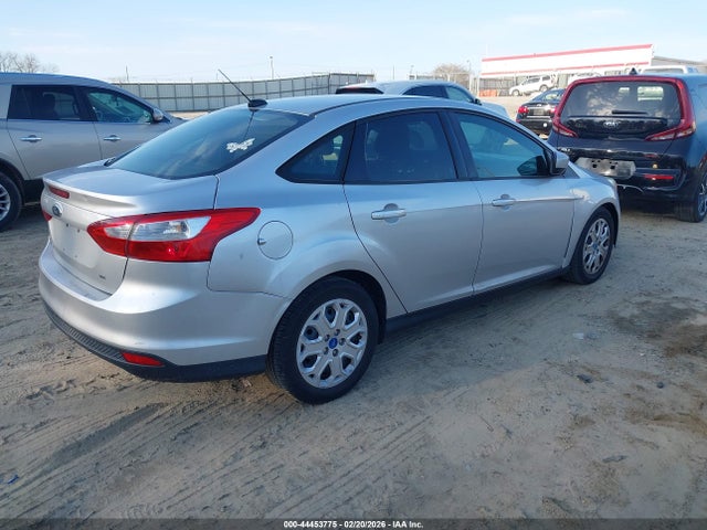 2012 FORD FOCUS 1FAHP3F20CL211751 Photo 3