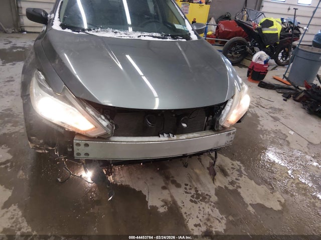 Продажа на аукционе авто 2016 Nissan Altima 2.5 Sr, vin: 1N4AL3APXGN332006, номер лота: 44453784