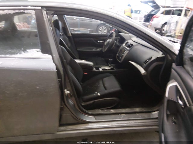 Продажа на аукционе авто 2016 Nissan Altima 2.5 Sr, vin: 1N4AL3APXGN332006, номер лота: 44453784