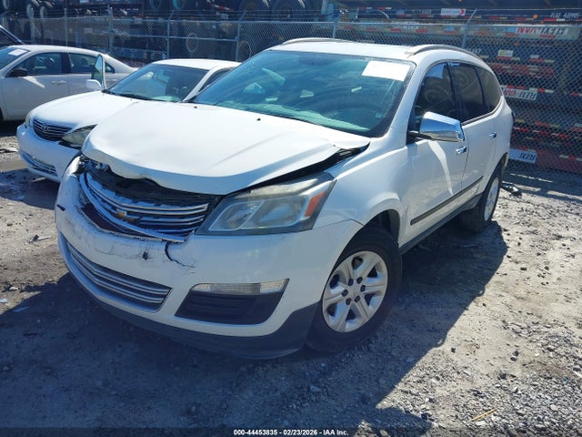 Chevrolet Traverse Ls 2014 1GNKRFED6EJ147719 Image 2