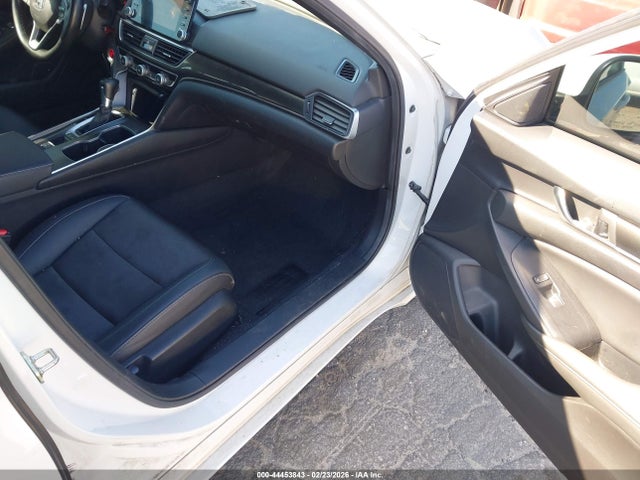 2019 Honda Accord Sport მანქანა იყიდება აუქციონზე, vin: 1HGCV1F31KA156536, აუქციონის ნომერი: 44453843