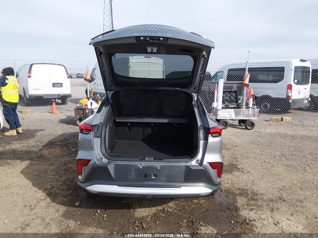 44453859 :رقم المزاد ، KL47LAEP6SB166185 vin ، 2025 Buick Envista Preferred Fwd مزاد بيع