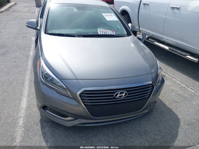 KMHE14L2XHA066130 Hyundai SONATA PLUG-IN HYBRID