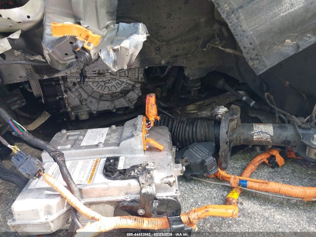KMHE14L2XHA066130 Hyundai SONATA PLUG-IN HYBRID