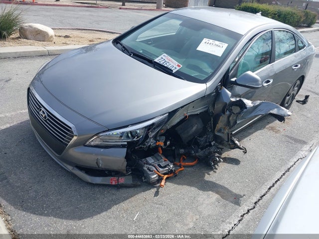 KMHE14L2XHA066130 Hyundai SONATA PLUG-IN HYBRID