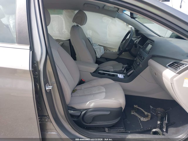 KMHE14L2XHA066130 Hyundai SONATA PLUG-IN HYBRID