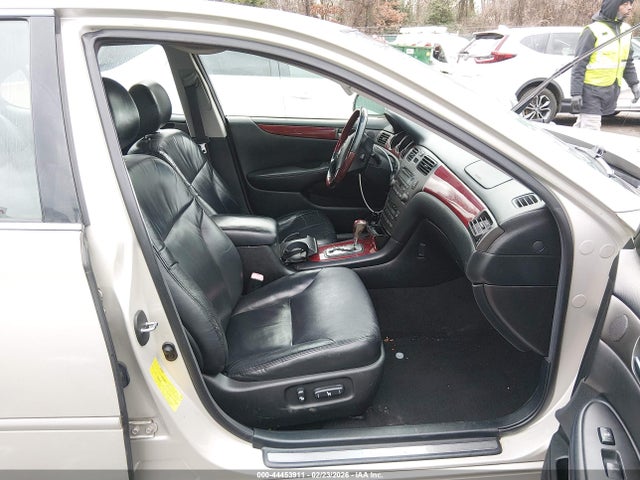 44453911 :رقم المزاد ، JTHBA30G345051777 vin ، 2004 Lexus Es 330 مزاد بيع