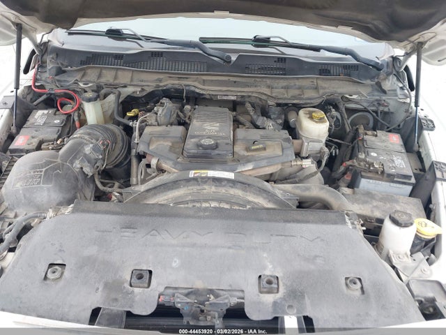 2017 RAM 2500 3C6UR5FL5HG720401 Photo 9