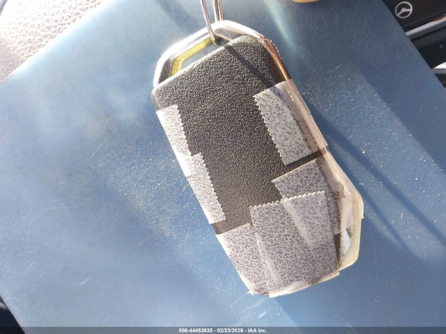 5XXG34J25NG090877 KIA K5 EX