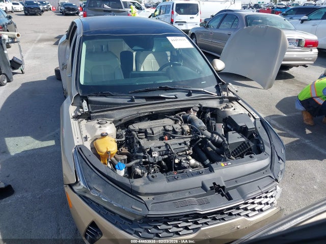 5XXG34J25NG090877 KIA K5 EX