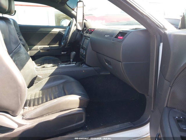 Продажа на аукционе авто 2014 Dodge Challenger Rallye Redline, vin: 2C3CDYAG7EH162341, номер лота: 44453937