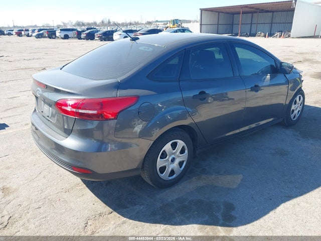2018 FORD FOCUS 1FADP3E28JL302330 Photo 3