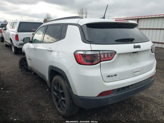 Jeep Compass Latitude 4x4 2025 3C4NJDBN0ST598244 Image 3