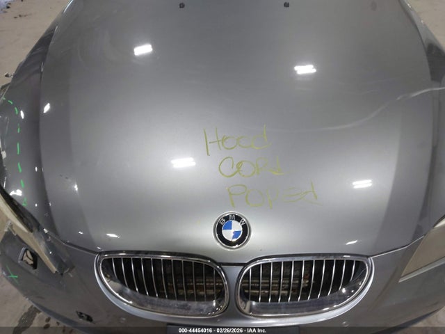 2006 Bmw 530xit მანქანა იყიდება აუქციონზე, vin: WBANN73586CN03500, აუქციონის ნომერი: 44454016