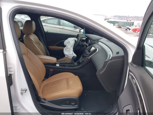 44454027 :رقم المزاد ، 1G4GF5G31FF197692 vin ، 2015 Buick Lacrosse Premium Ii مزاد بيع
