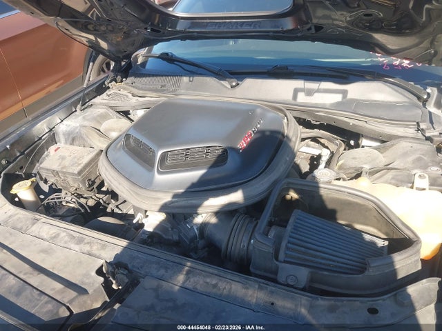 2C3CDZFJ7GH299857 Dodge Challenger 392 Hemi Scat Pack Shaker