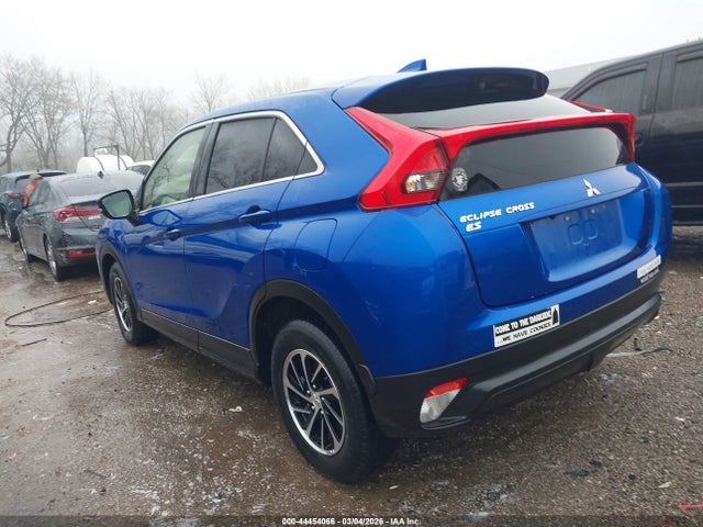 2020 MITSUBISHI ECLIPSE CROSS JA4AS3AA4LZ034850 Photo 2