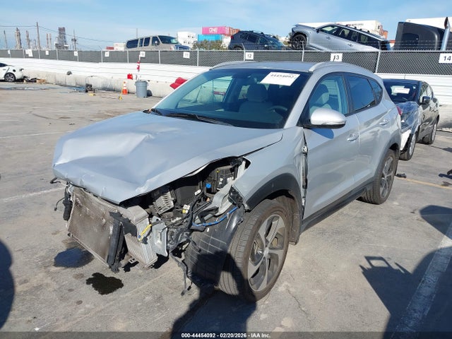 KM8J33A23GU088487 Hyundai Tucson Sport