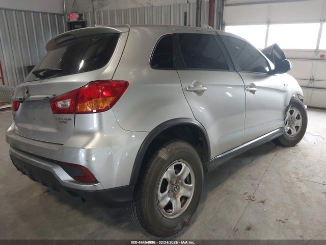 2019 MITSUBISHI OUTLANDER SPORT JA4AP3AU2KU002938 Photo 3