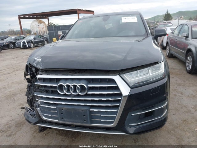 WA1LAAF72HD054824 Audi Q7 3.0t Premium