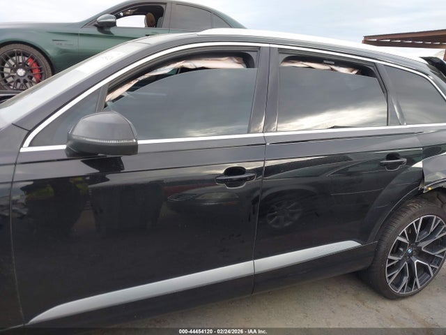 WA1LAAF72HD054824 Audi Q7 3.0t Premium