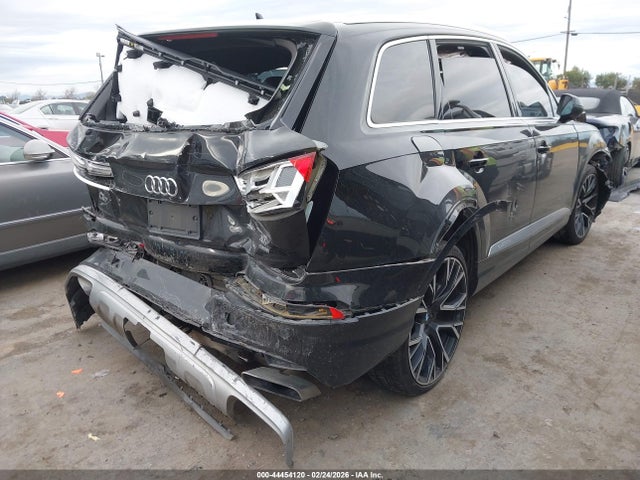 2017 AUDI Q7 WA1LAAF72HD054824 Photo 3