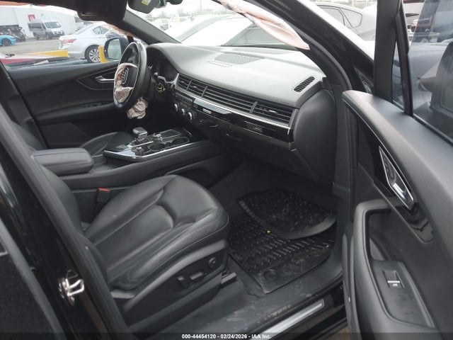 2017 AUDI Q7 WA1LAAF72HD054824 Photo 4