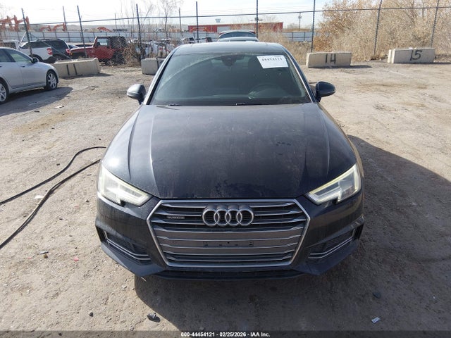 Audi A4 2.0t Premium 2017 WAUENAF48HN020192 Image 12