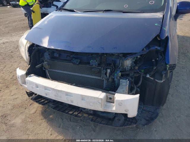 2014 TOYOTA PRIUS V JTDZN3EU3EJ009539 Photo 5