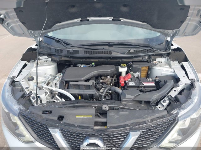 JN1BJ1CP8HW018021 Nissan Rogue Sport S
