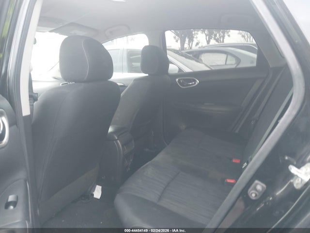 3N1AB7AP7KY235140 Nissan SENTRA SV