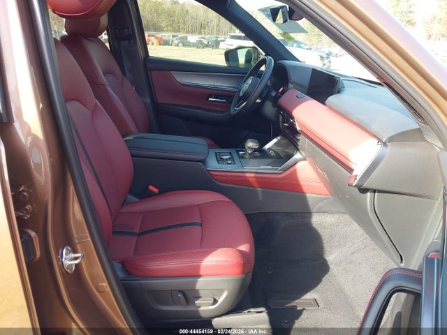 Продажа на аукционе авто 2025 Mazda Cx-70 3.3 Turbo Premium Plus Package, vin: JM3KJEHDXS1129877, номер лота: 44454159