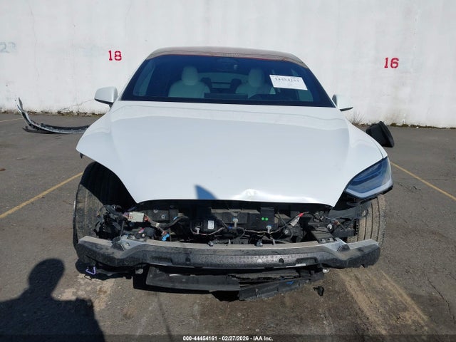 Продаж на аукціоні авто 2022 Tesla Model X Dual Motor All-wheel Drive, vin: 7SAXCBE50NF362668, номер лоту: 44454161
