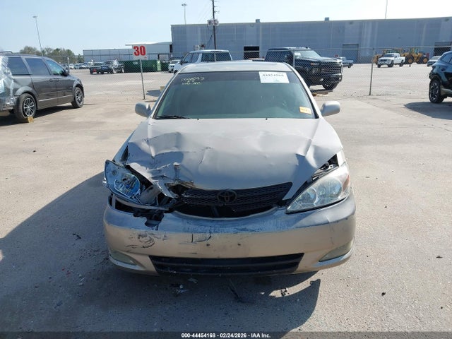 44454168 :رقم المزاد ، 4T1BE32KX3U732266 vin ، 2003 Toyota Camry Xle مزاد بيع
