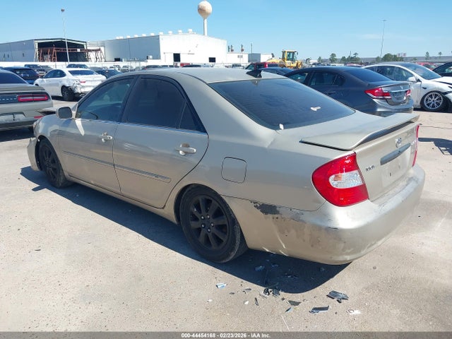 44454168 :رقم المزاد ، 4T1BE32KX3U732266 vin ، 2003 Toyota Camry Xle مزاد بيع