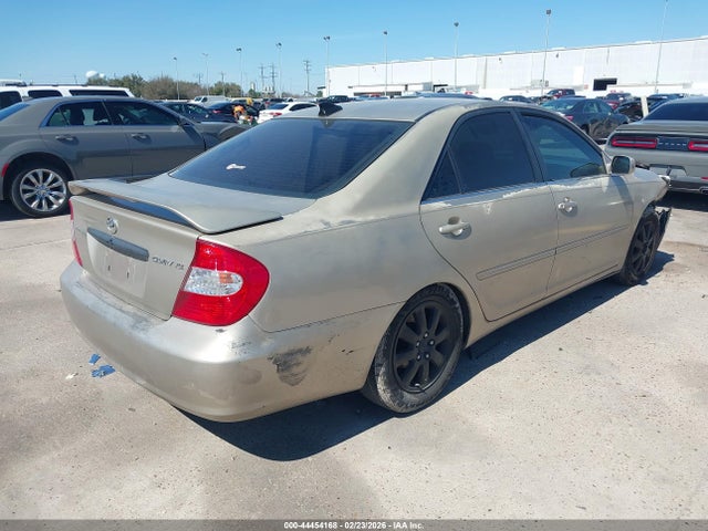44454168 :رقم المزاد ، 4T1BE32KX3U732266 vin ، 2003 Toyota Camry Xle مزاد بيع