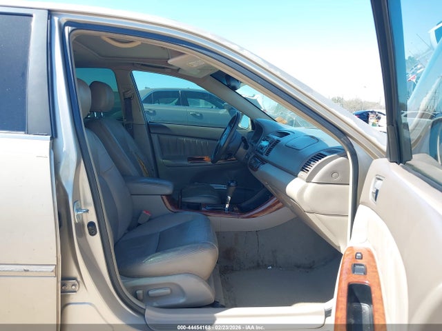44454168 :رقم المزاد ، 4T1BE32KX3U732266 vin ، 2003 Toyota Camry Xle مزاد بيع