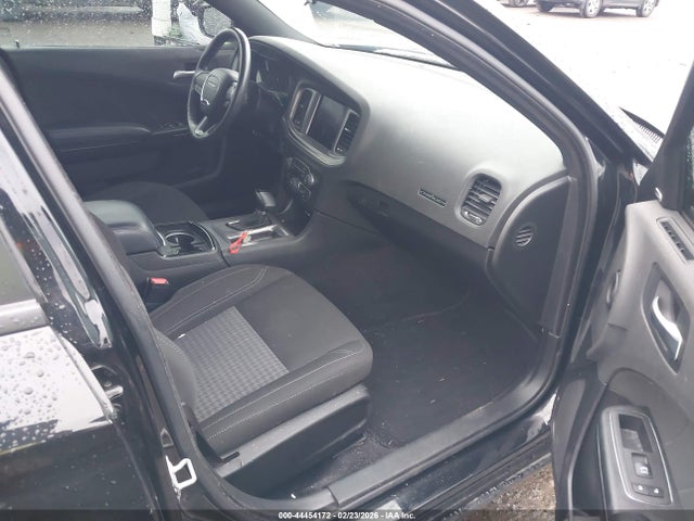 2C3CDXBG5PH508365 Dodge Charger Sxt