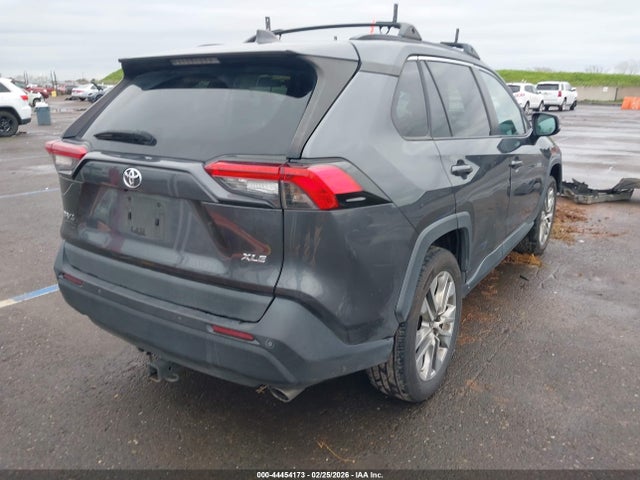 2T3C1RFV4LC067431 Toyota Rav4 Xle Premium