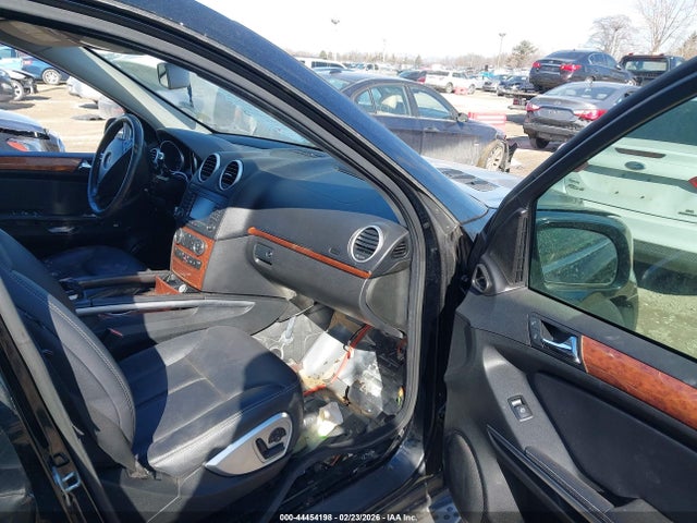 44454198 :رقم المزاد ، 4JGBF71E87A198059 vin ، 2007 Mercedes-benz Gl 450 4matic مزاد بيع