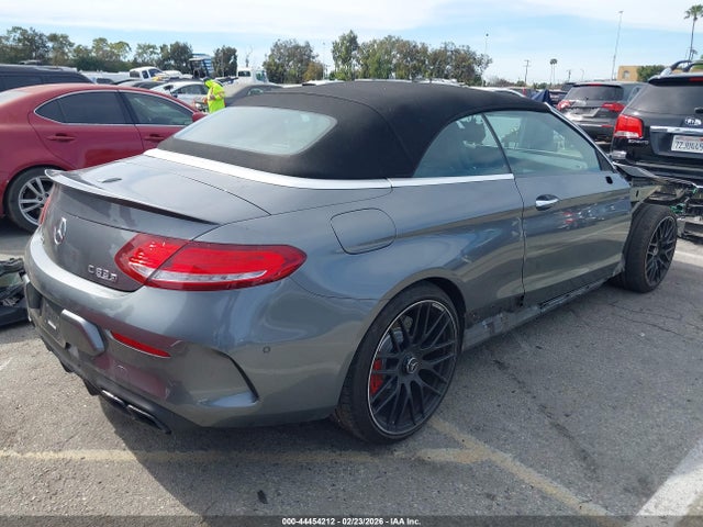 2017 MERCEDES-BENZ AMG C 63 WDDWK8HB0HF484937 Photo 3