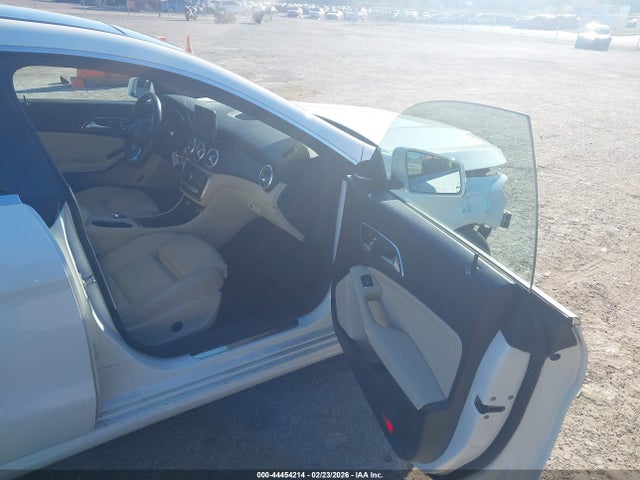 Продаж на аукціоні авто 2019 Mercedes-benz Cla 250 4matic, vin: WDDSJ4GB5KN761235, номер лоту: 44454214