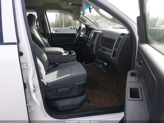 Продажа на аукционе авто 2019 Ram 1500 Classic Tradesman  4x4 5'7 Box, vin: 1C6RR7KT7KS527867, номер лота: 44454216