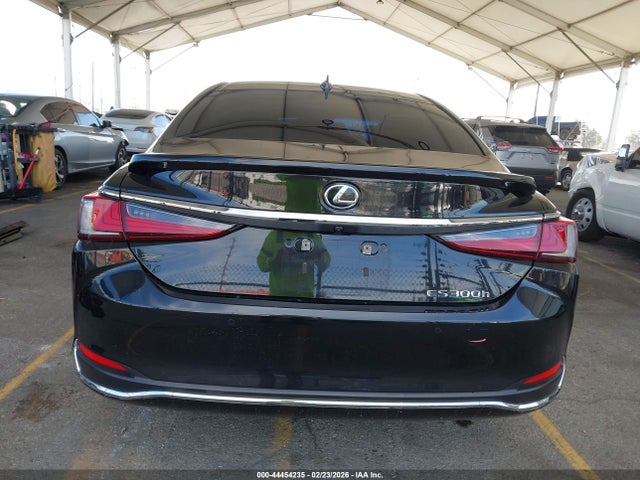 2023 Lexus Es 300h მანქანა იყიდება აუქციონზე, vin: 58ADA1C17PU030452, აუქციონის ნომერი: 44454235
