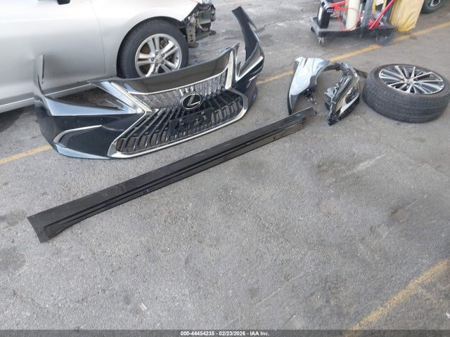 2023 Lexus Es 300h მანქანა იყიდება აუქციონზე, vin: 58ADA1C17PU030452, აუქციონის ნომერი: 44454235