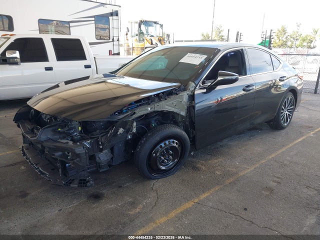 2023 Lexus Es 300h მანქანა იყიდება აუქციონზე, vin: 58ADA1C17PU030452, აუქციონის ნომერი: 44454235