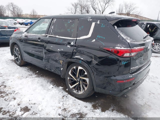 2022 MITSUBISHI OUTLANDER JA4J4TA86NZ037548 Photo 2